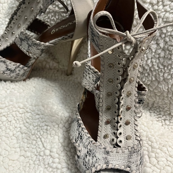 Boutique 9 Caphis Snake Skin Pattern Platform Heels - Picture 7 of 13